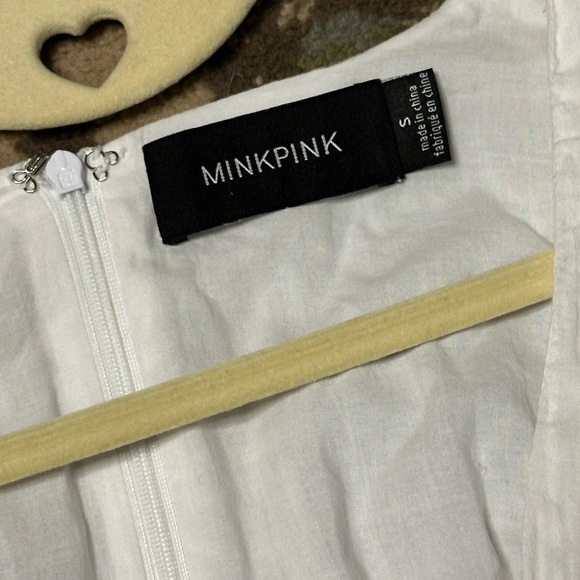 MinkPink Mini White Rouched Dress Small - Picture 7 of 7